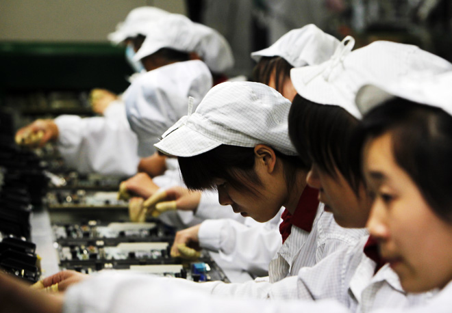 Chinese students reportedly required to ‘intern’ at Foxconn producing Apple’s next ...