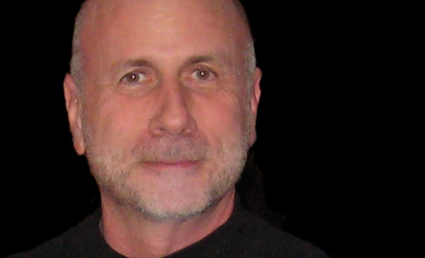 Insanely Simple: A new book about Apple and Steve Jobs that should be better than the bio