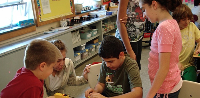 Tufts University uses LEGOs, robotics & musical instruments to get kids excited about tech