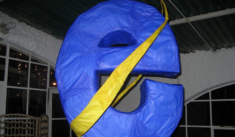 Microsoft mocks Internet Explorer’s past, touts IE9 as ‘actually good’