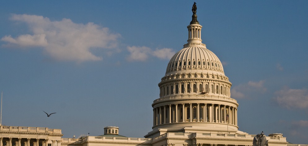 Verizon, Comcast push spectrum sale, marketing partnership to Congress
