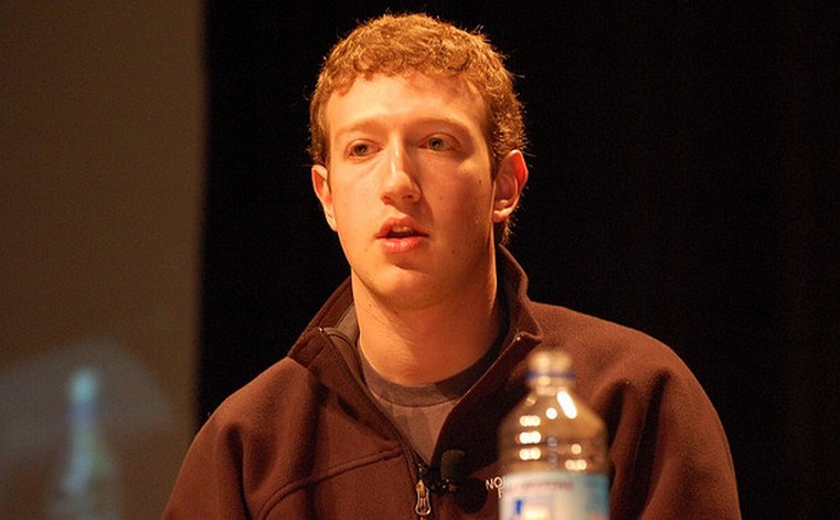 Final Facebook auction values the firm at $104 billion