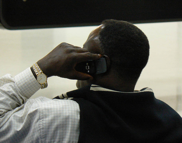Google wants to serve you ads based on the background noise of your phone calls