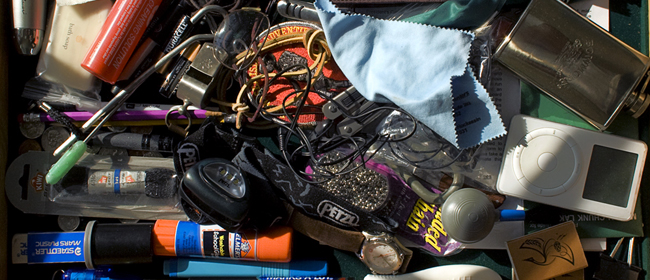 5 ways to declutter your life and give your stuff away for free