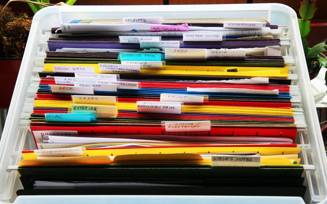 Inbox backerupper Dropmyemail adds Dropbox-style attachment management