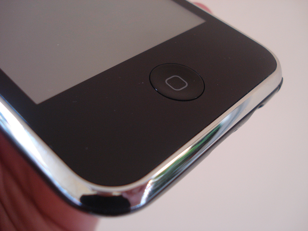 Apple is reportedly beating scalpers in China, thanks to increased supply to the country