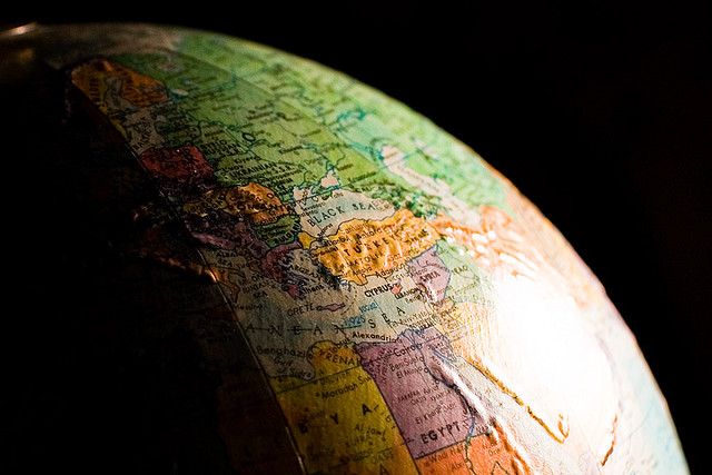 Mapinterest lets you tag your favorite places in the world with pins from Pinterest