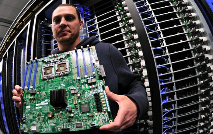 Windows Server 8 officially dubbed ‘Windows Server 2012,’ will land this year