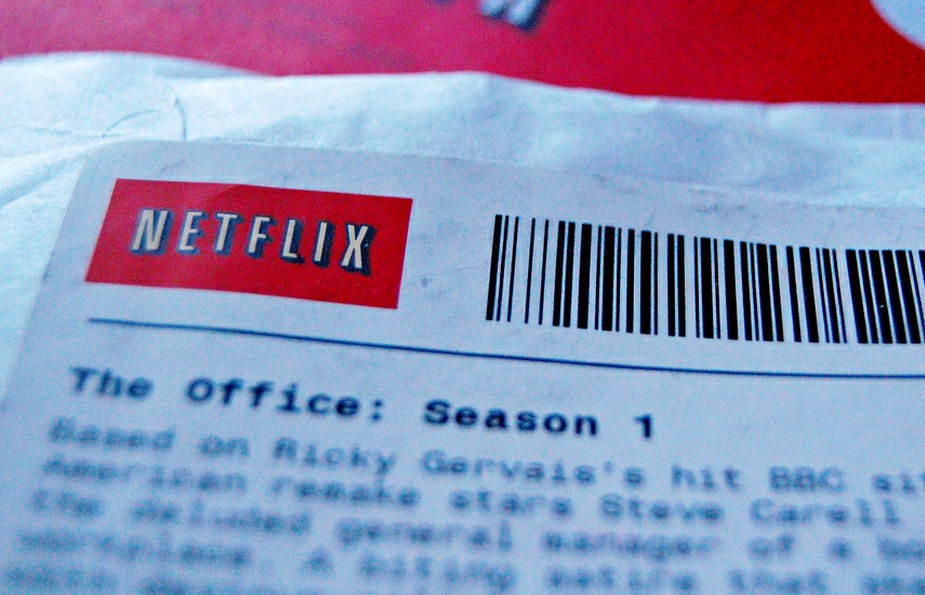 Netflix loses $4.58 million, as DVDs decline and streaming grows