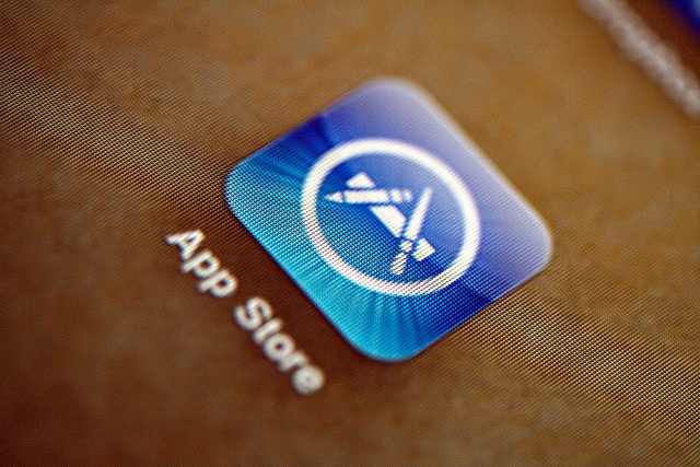 Apple enhances Apple ID account security in iTunes and on iOS devices, leaving users confused