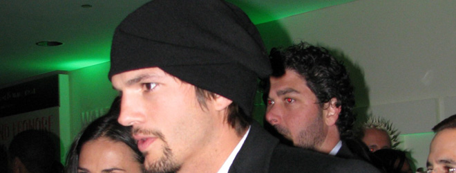 Hollywood in Iowa, Ashton Kutcher and Dwolla confirm relationship