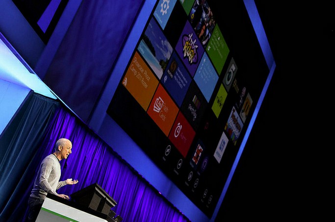 Upcoming Microsoft deal: Buy a Windows 7 PC, upgrade to Windows 8 for a mere $15