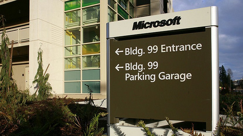 Confirmed: Microsoft Research’s ‘Flat Datacenter Storage’ tech is king of the data ...