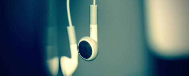 This handy app lets Mac users control their Grooveshark experience with a few keyboard shortcuts