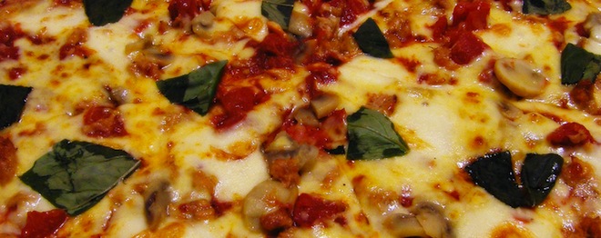 Domino’s doubles-down on social, launches Facebook ordering in Australia and New Zealand