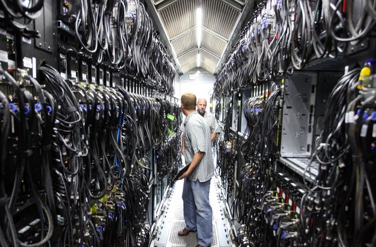 Bing is made up of 300 petabytes of data, adds one new terabyte daily