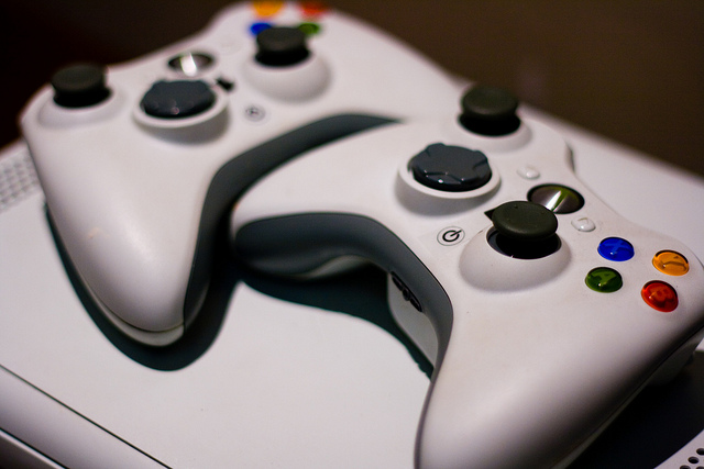 Internet Explorer coming to Xbox this year to let you browse the web on your TV