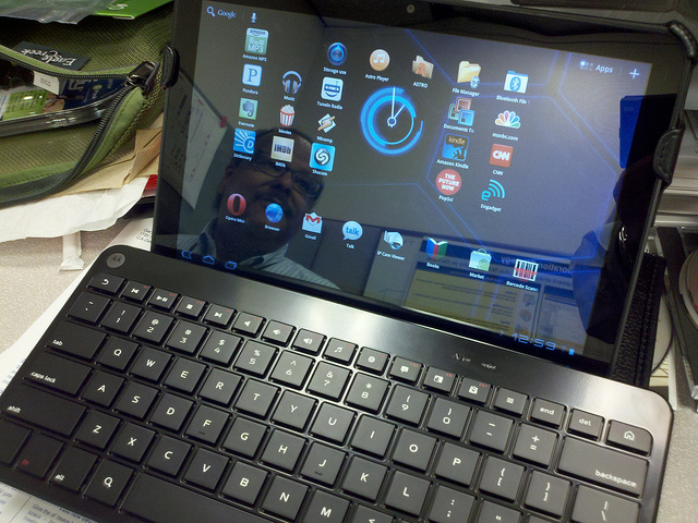 Google re-imagines the Google+ experience for tablets, launches on Android today with iPad coming soon ...