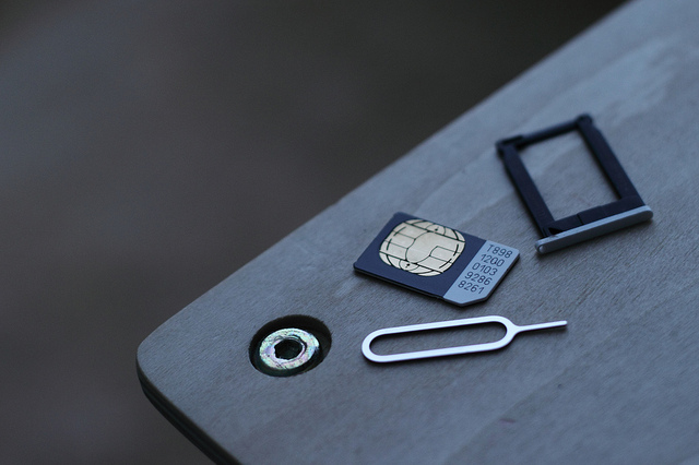 ETSI chooses Apple-inspired proposal for new 4FF nano-SIM standard