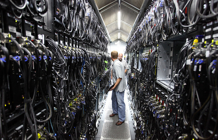 Zayo has completed its $2.2B acquisition of AboveNet, creating an international fiber powerhouse