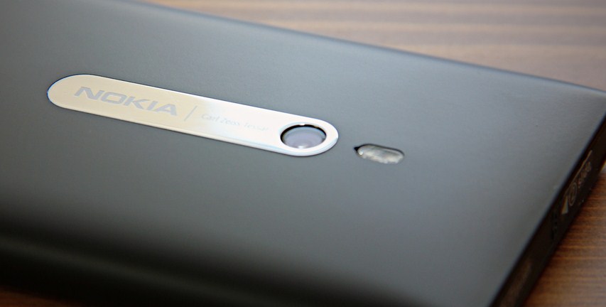 In response to falling market share, Nokia closes two Chinese sales offices