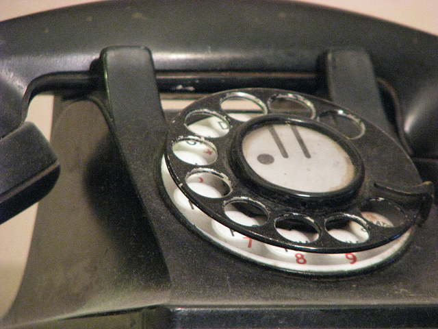 Facebook is working with HTC on a mobile phone for 2013 release, reports Bloomberg