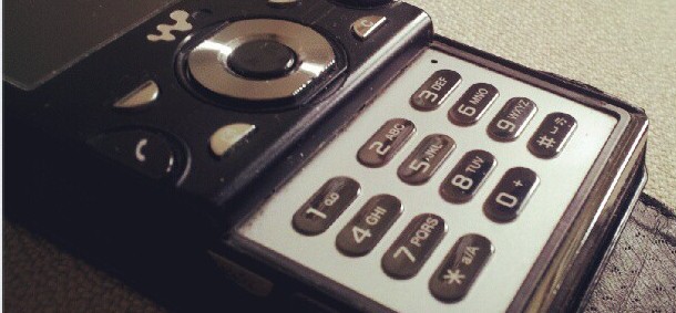 MyAKA gives your phone a second number, no apps or new SIM needed
