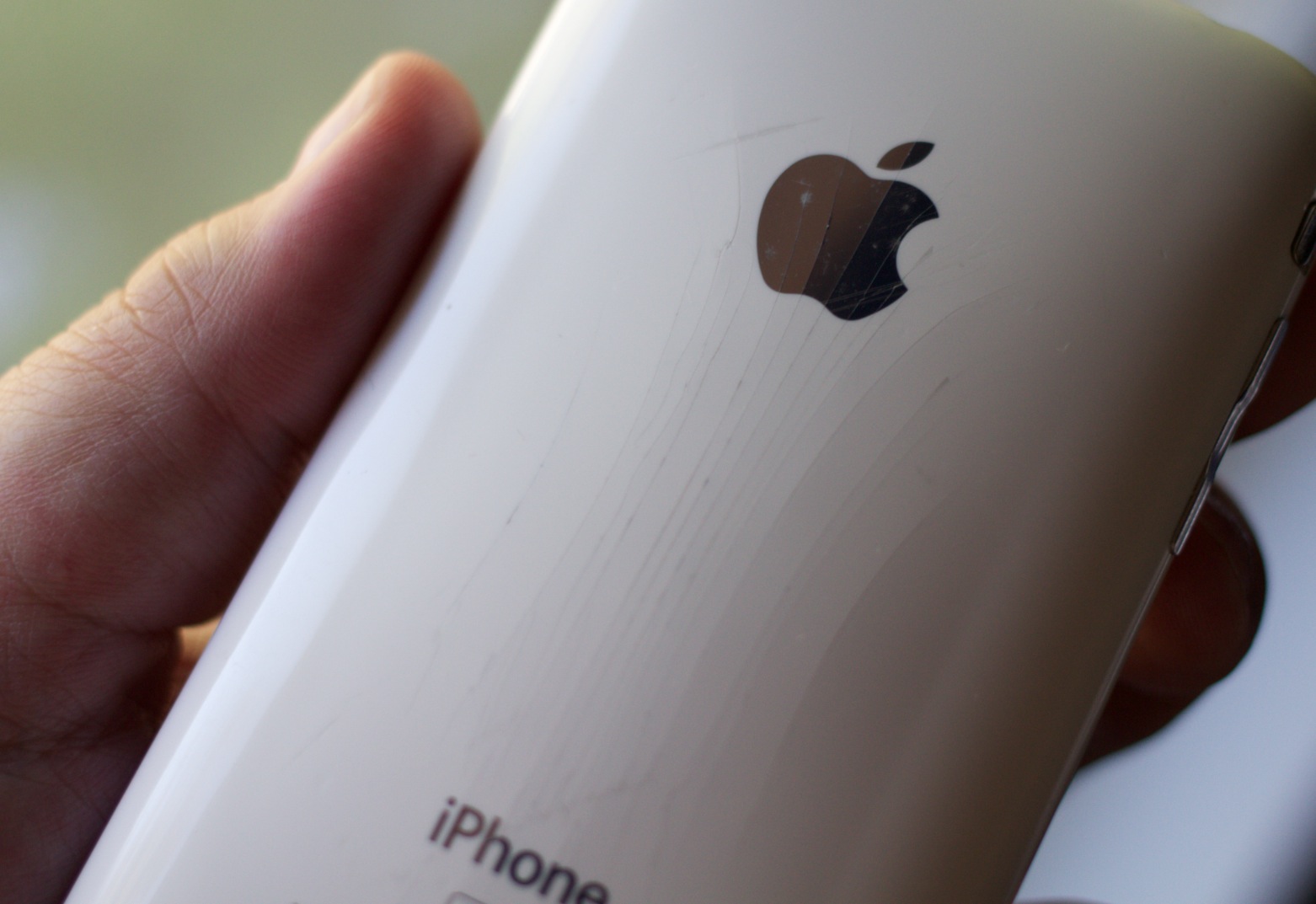 Apple’s aggressive expansion strategy continues with iPhone 3GS for just $236 on India’s ...