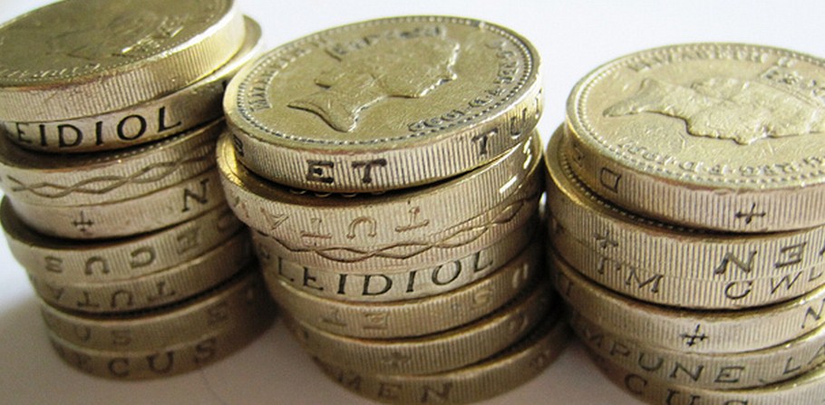 As paid apps go live in Windows 8, Microsoft details how it will pay developers