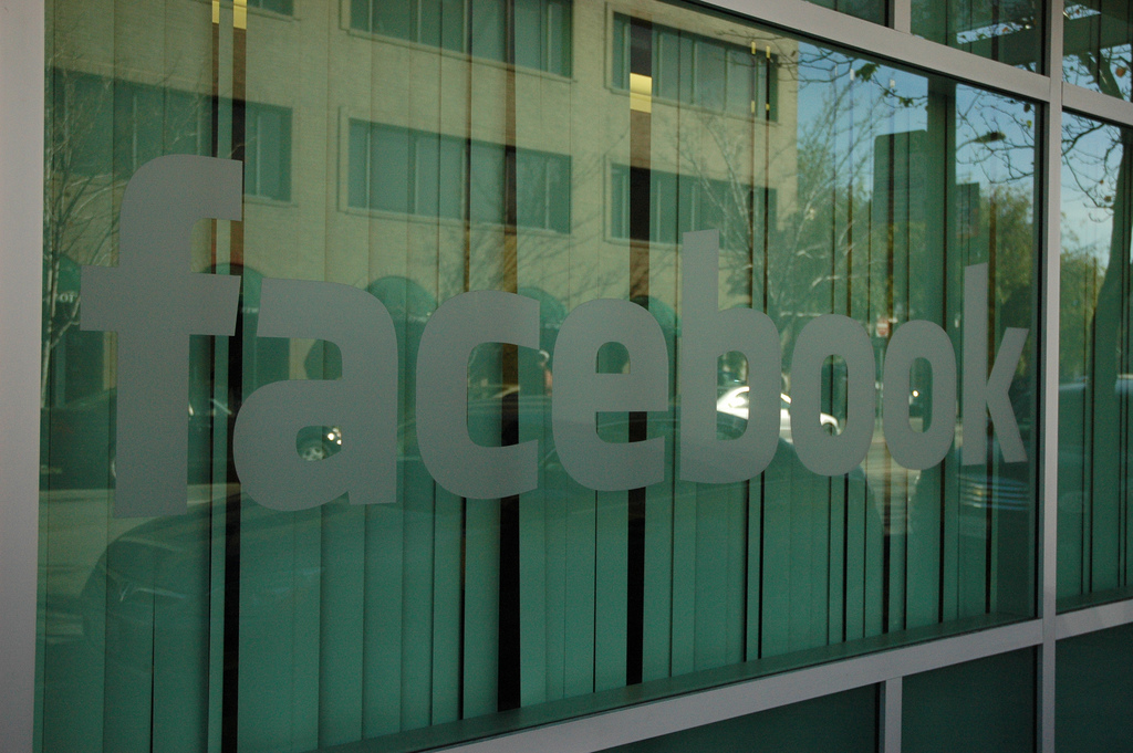 UK competition watchdog gives the green light to Facebook’s $1 billion acquisition of Instagram ...
