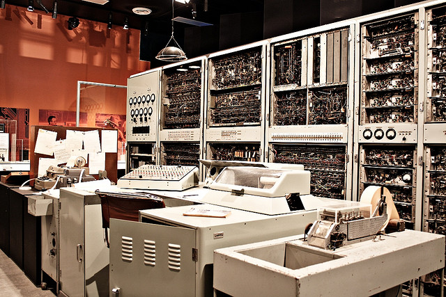 How close were these old predictions about the Internet? (Spoiler: they all miss the porn)