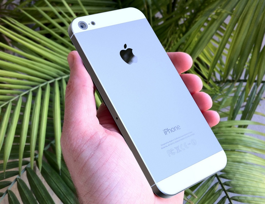 If this leaked battery component is real, the next iPhone will likely be thinner and capable of LTE