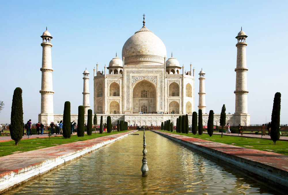 Twitter cedes to government demands, blocks fake accounts in India (Update: No, it’s ISPs)