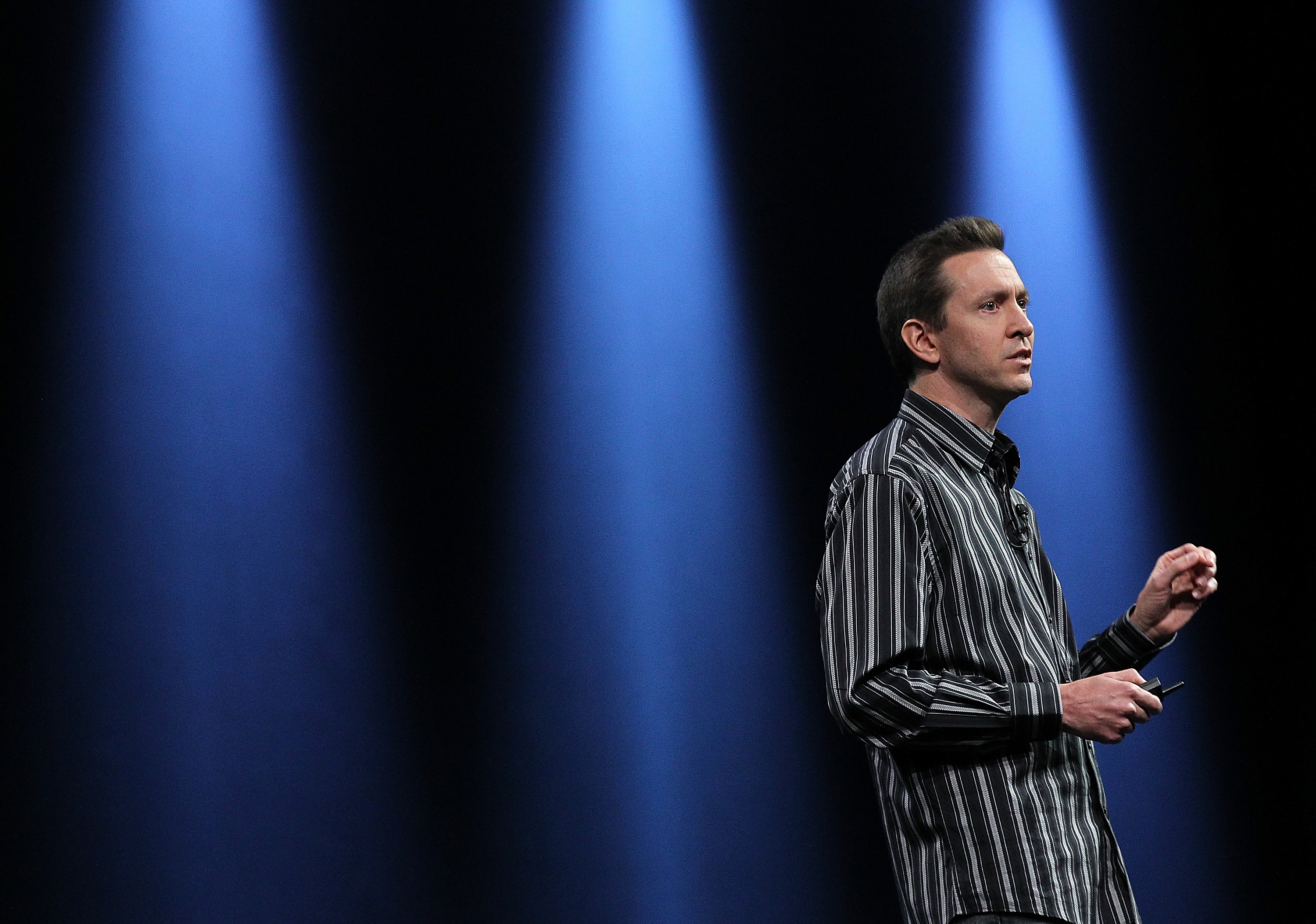 Apple’s Scott Forstall to leave company in 2013. Browett out as Cue, Ive, Fedherighi take on new roles ...