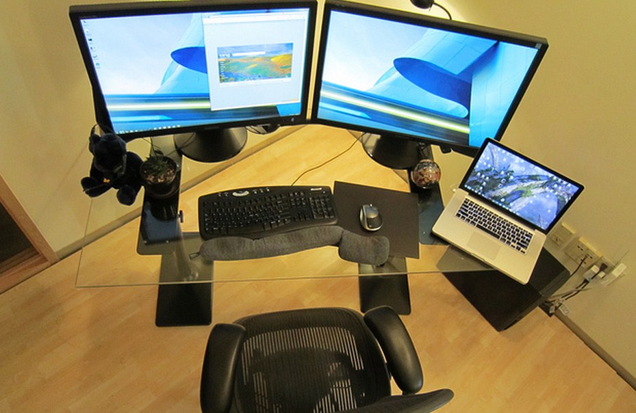 Telerik launches Icenium, a cloud-based development platform for hybrid iOS and Android apps