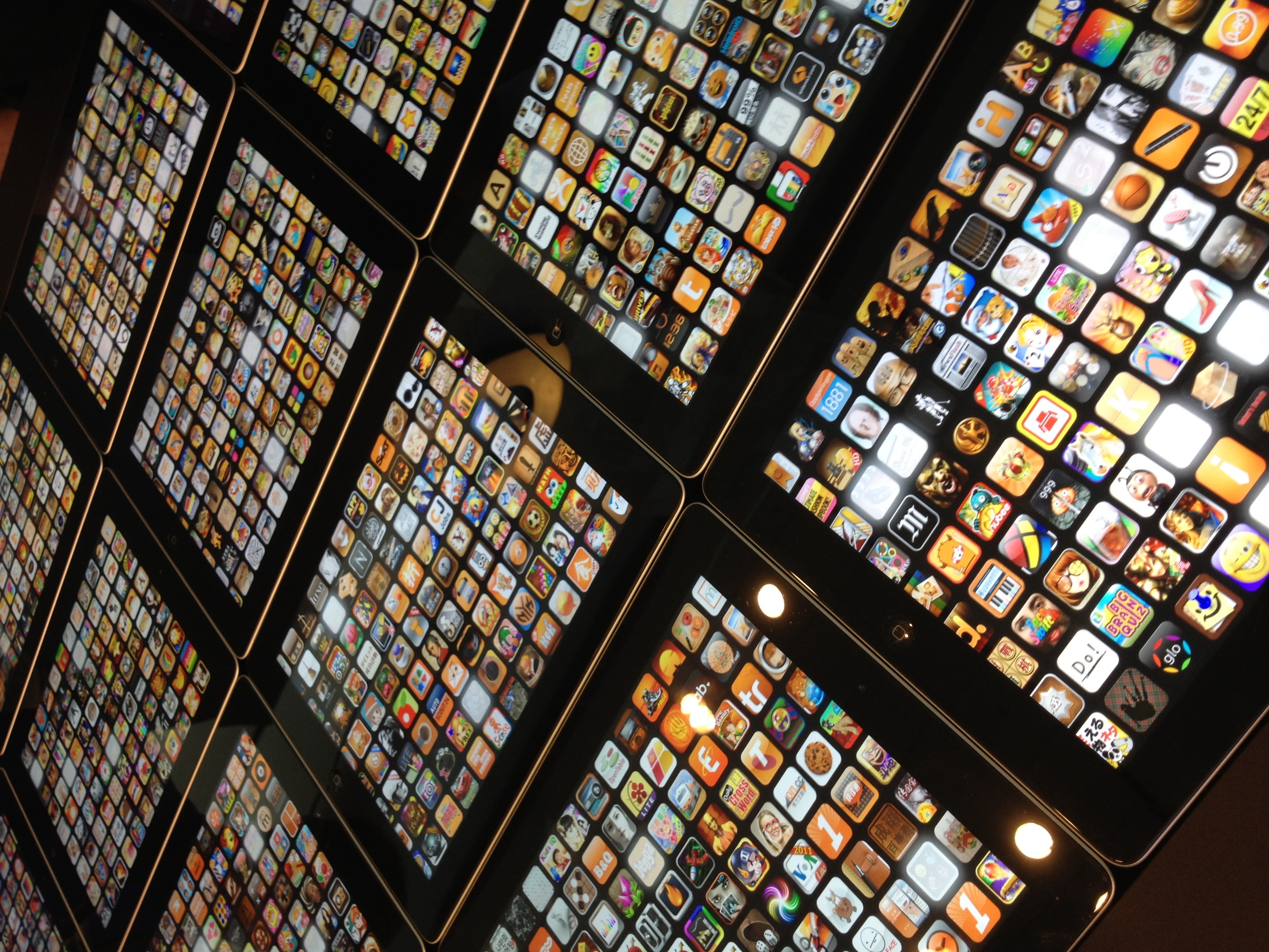 Apple’s new rule for developers about apps promoting apps is about not duplicating the App Store ...