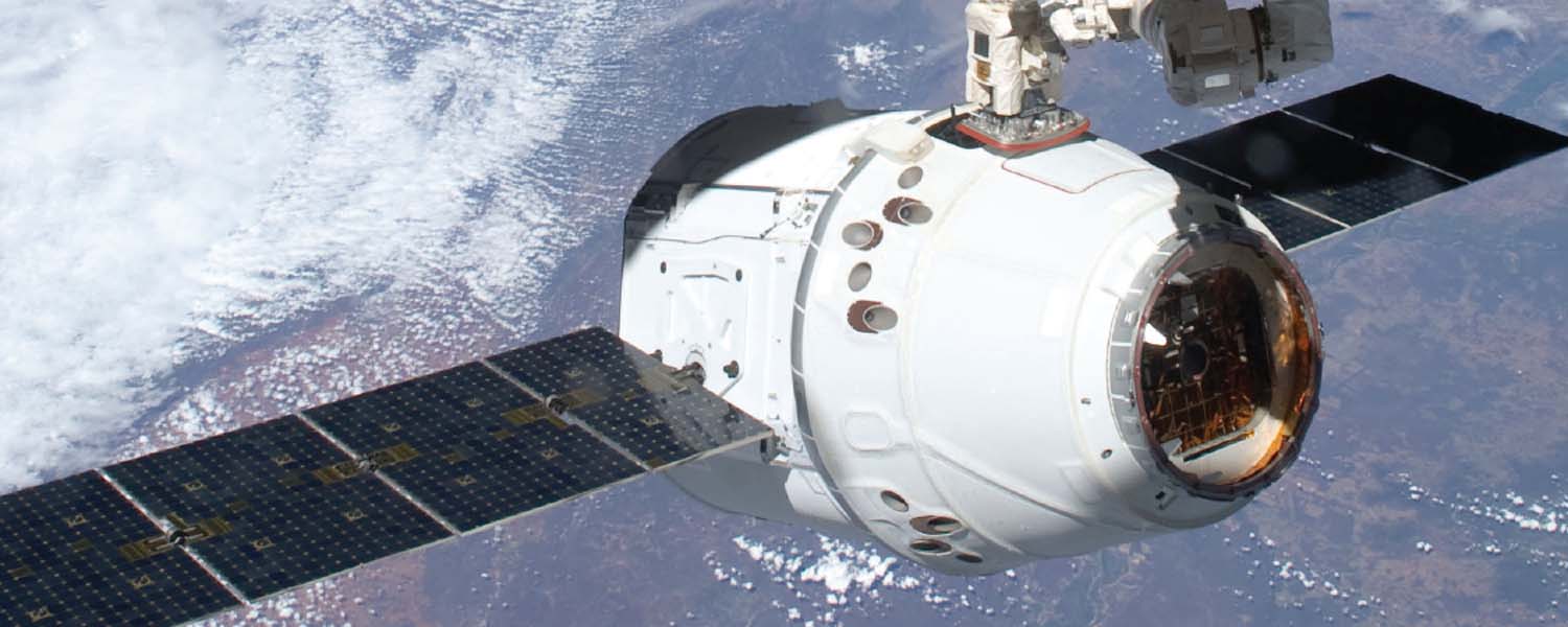 Elon Musk and Charlie Bolden of NASA discuss Sunday’s Dragon capsule mission in Google hangout