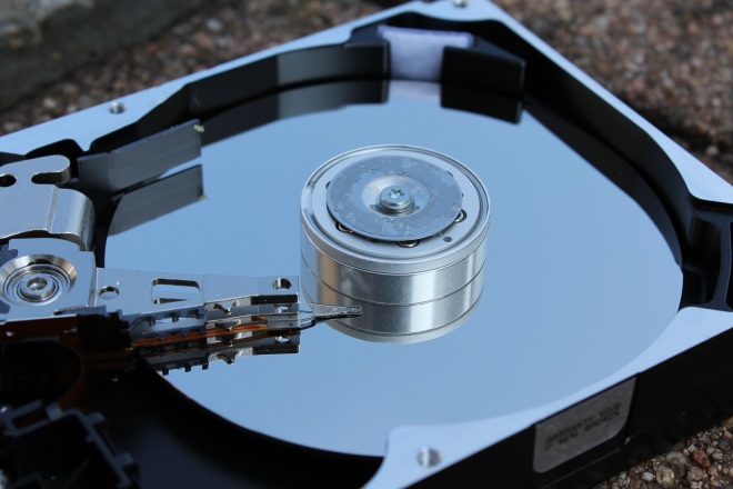 SSDs will soon flood the market: High-capacities start to match low-capacity per-GB prices