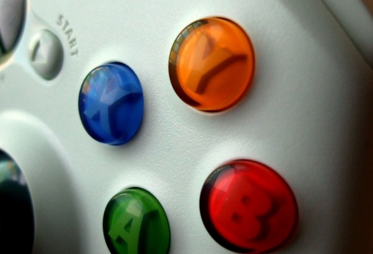 Selling 270,000 units in October, the Xbox 360 notched its 22nd consecutive month atop the console market ...