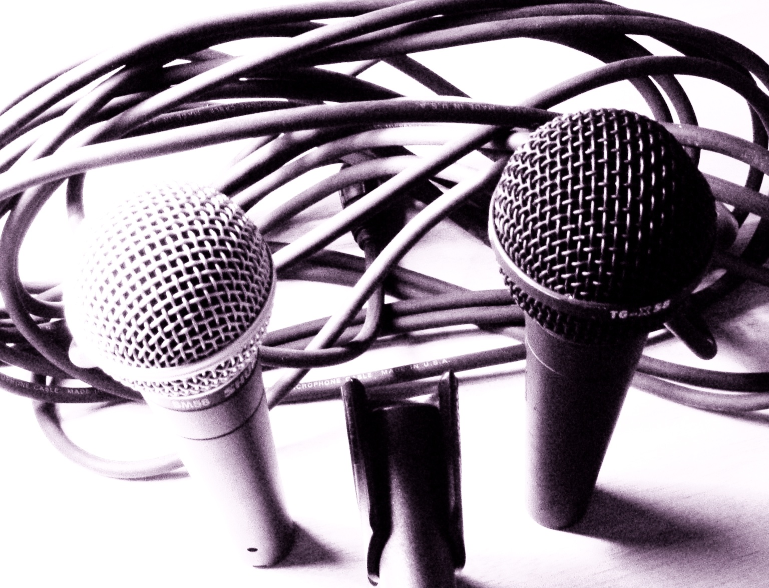 Watch Reddit co-founders Steve Huffman & Alexis Ohanian talk about how it all began