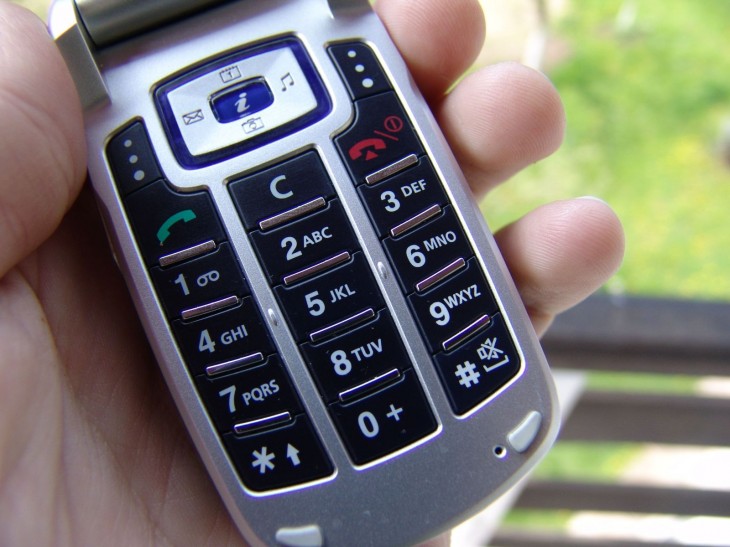 For the first time in 14 years, Samsung passes Nokia as top cellphone brand in 2012; Apple in third
