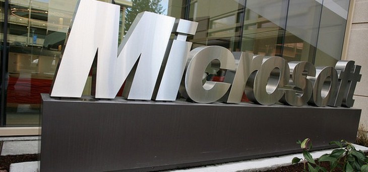 This week at Microsoft: IE10, Windows 8, XP, and Outlook.com