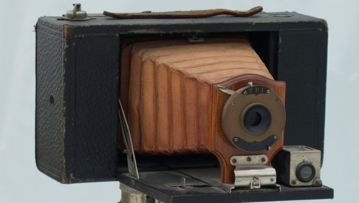 Analog Camera is a fast and fun way to snap and share photos, from the creators of to-do list app Clear ...