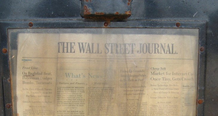 The Wall Street Journal finally gives in to the lure of Apple and appears on Newsstand