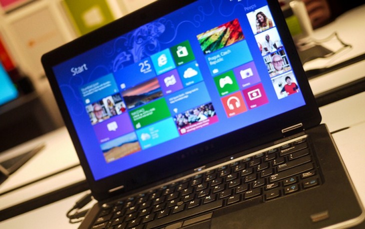 This past holiday season Windows-based notebook sales declined 11% while Macbooks eased 6%