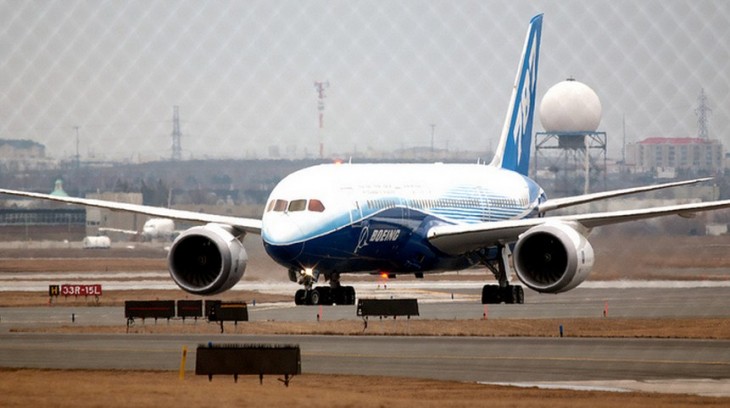 Tesla’s Elon Musk offers to help get the grounded Boeing 787 Dreamliner back in the air