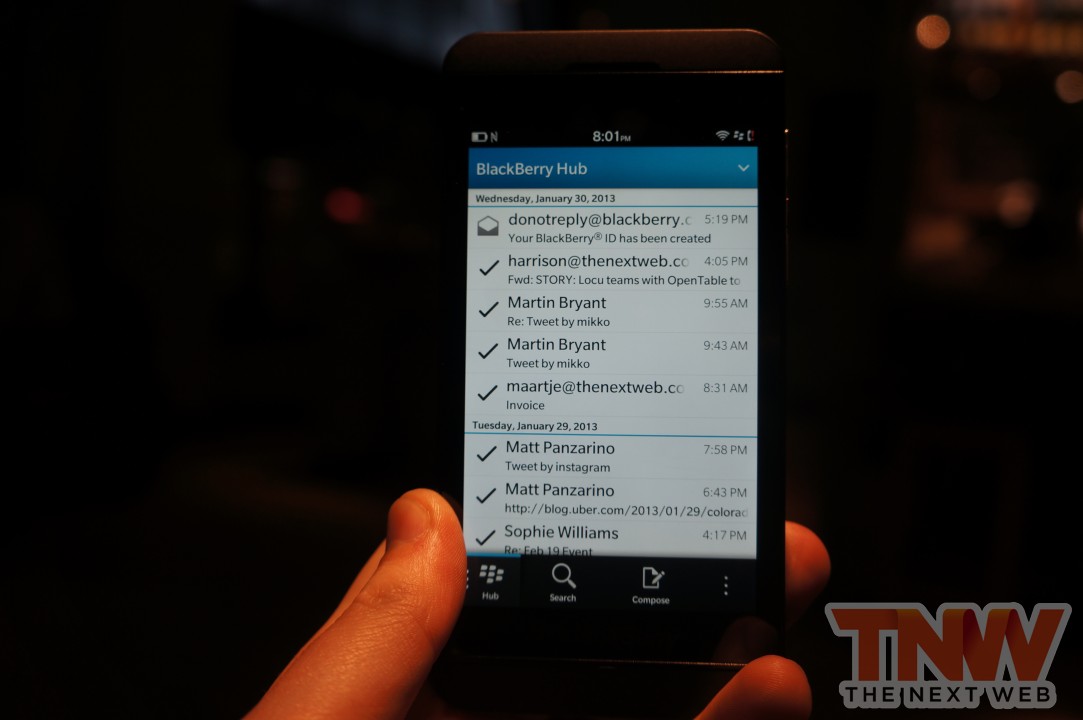 Up close and personal with the BlackBerry Z10 [Photos]