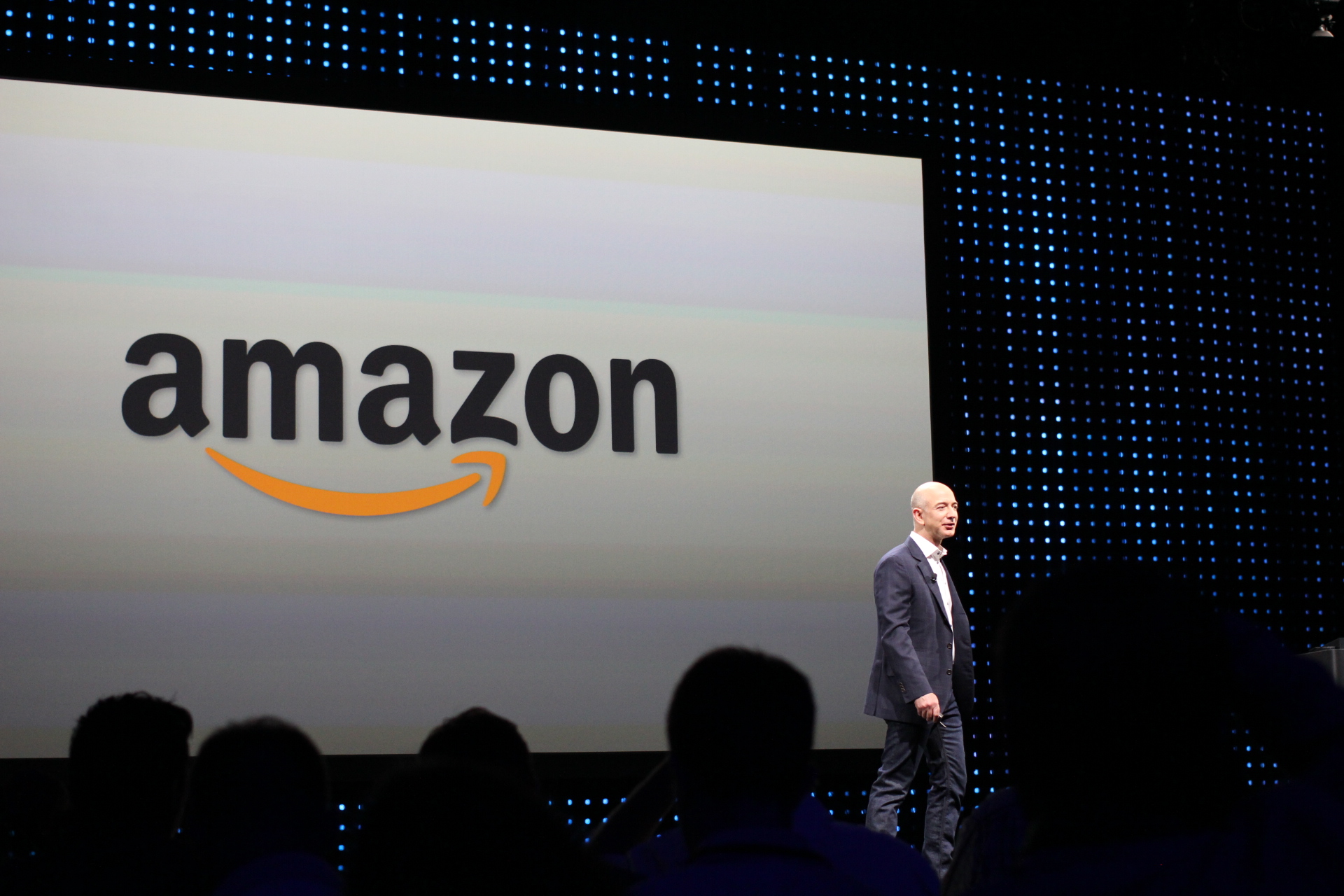 Amazon rolls out iPad-optimized version of its iOS Cloud Player app