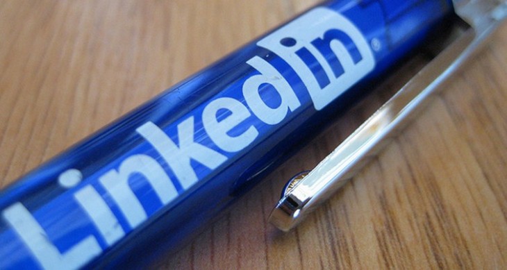 LinkedIn crushes Q4 expectations with revenue of $303.6M, EPS of $0.35 as it passes 200 million users ...
