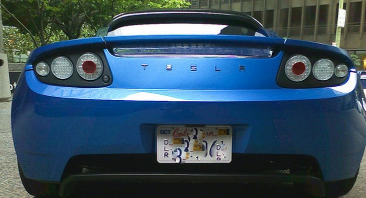 Tesla loses $0.65 a share on $306m in Q4 revenue, expects to be ‘slightly profitable’ in ...